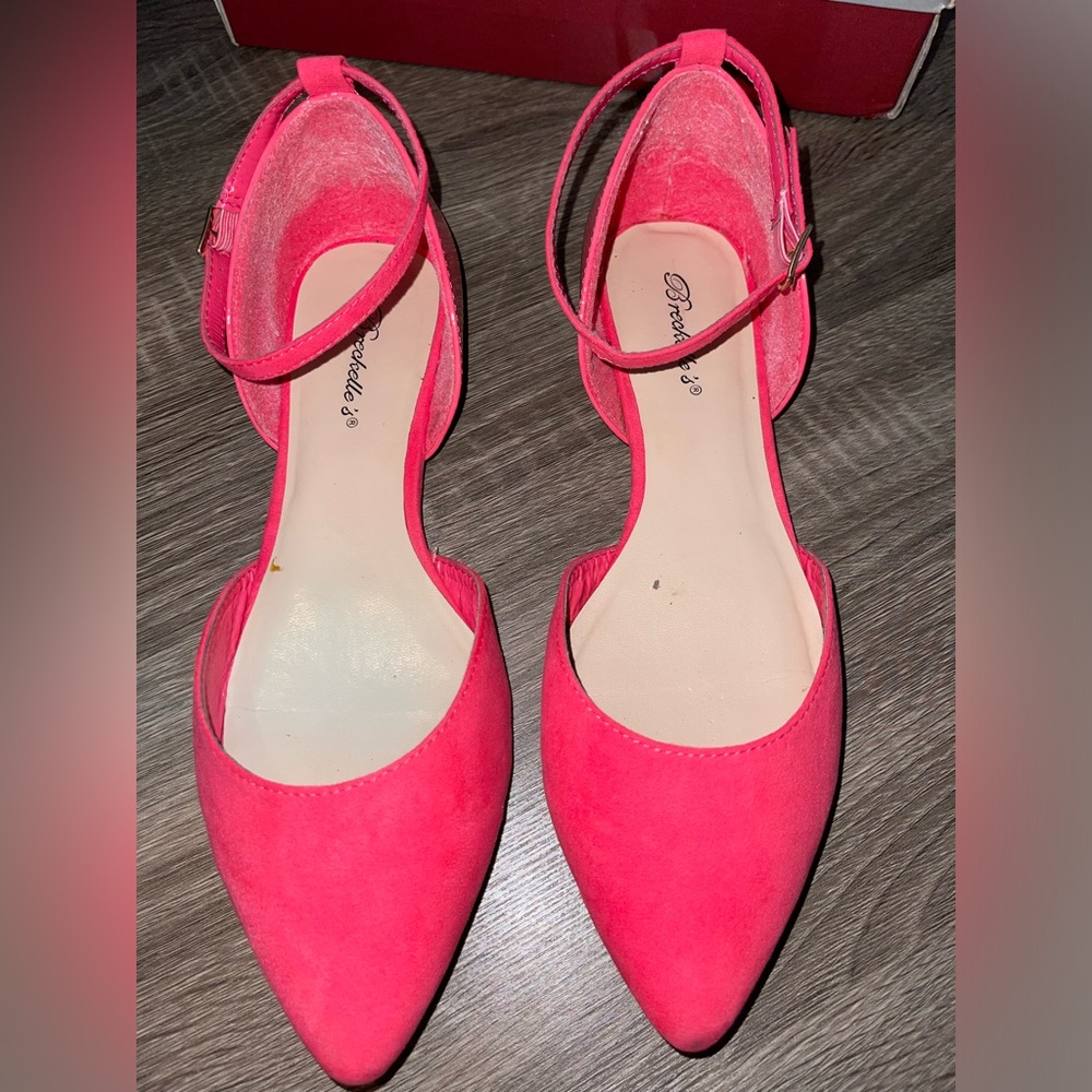 Hot Pink Size 10 Pointed Toe Flats
